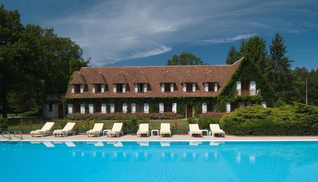 Auberge Des Templiers Boismorand Extérieur photo